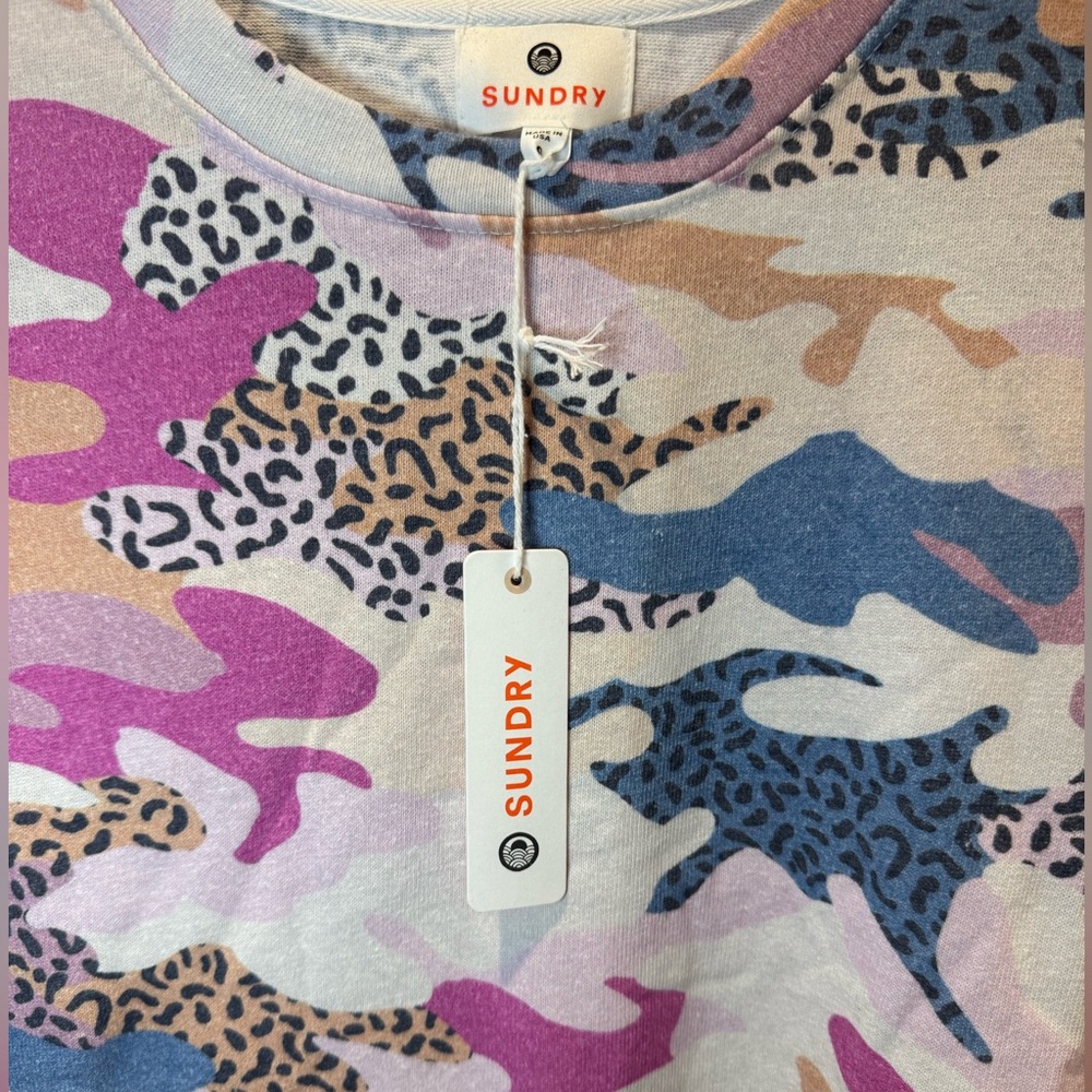 New Sundry Abstract Camo Oversized Pullover - Picture 3 of 11